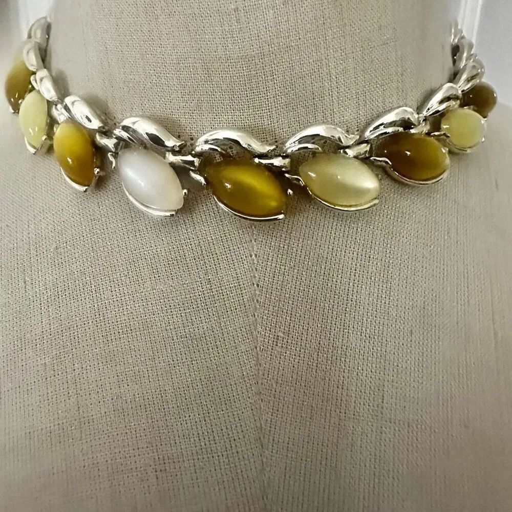 Vintage Moonglow Lucite Leaf Choker Necklace, Yellow & Ivory